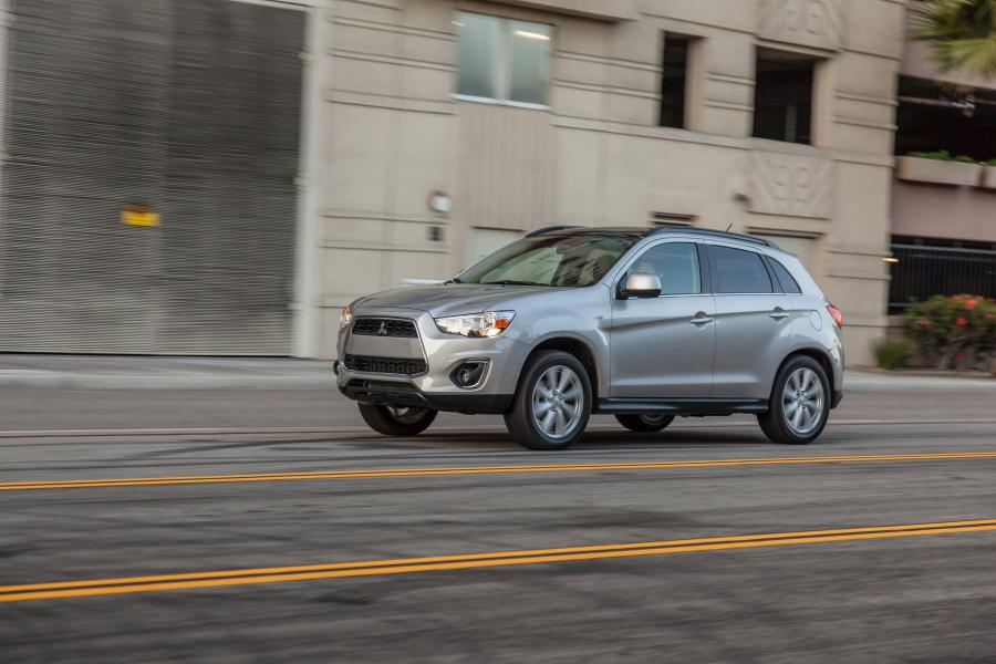  Mitsubishi Outlander Sport 2013 года  (фото 82 из 83)